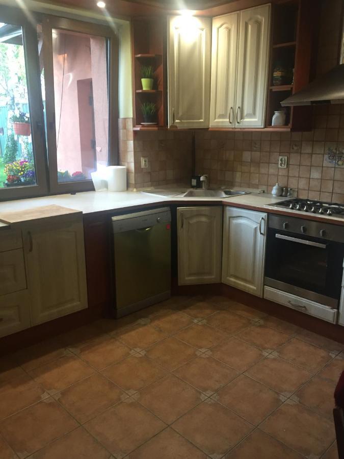 samodzielny pokój w wygodnym domu z parkingiem Apartamento Piaseczno  Exterior foto